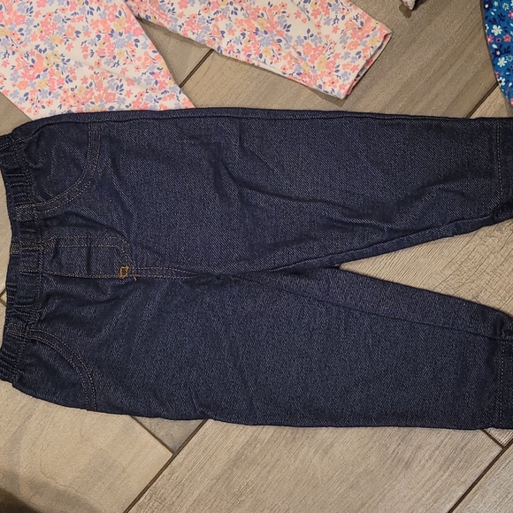 Bundle of 12 Month Carters Leggings - Picture 2 of 6